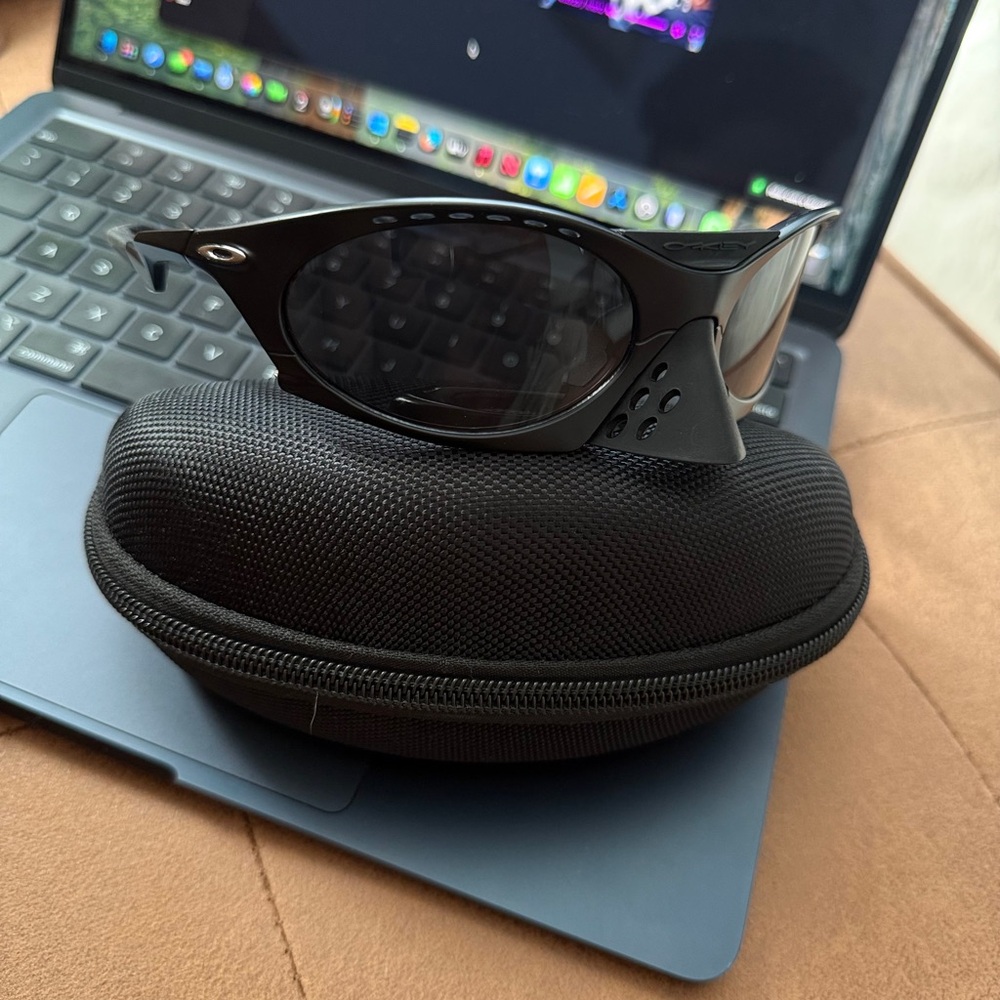 Oakley Glossy Black Sunglasses with Case